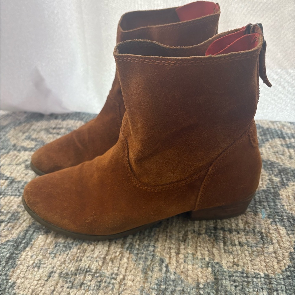 Dolce vita DV‎ booties Suede Leather Zipper Zip Up Size 7.5 GUC